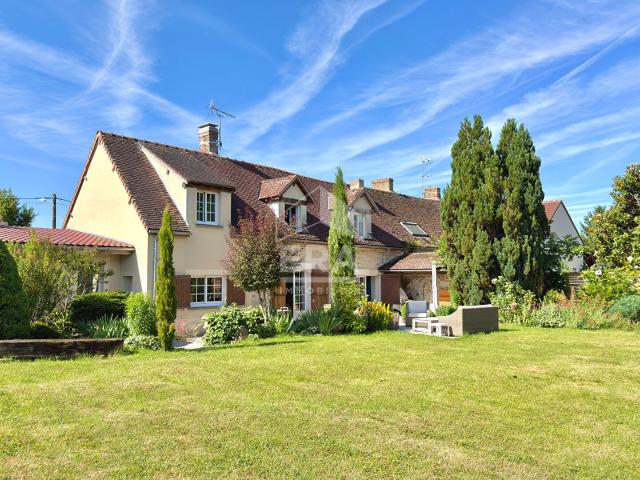 Maison vente à Fontainebleau, Egreville
