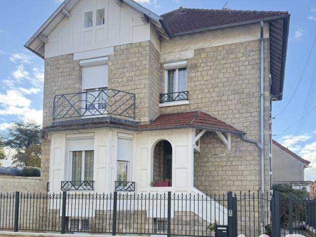Maison vente à Les Veneurs, Compiègne