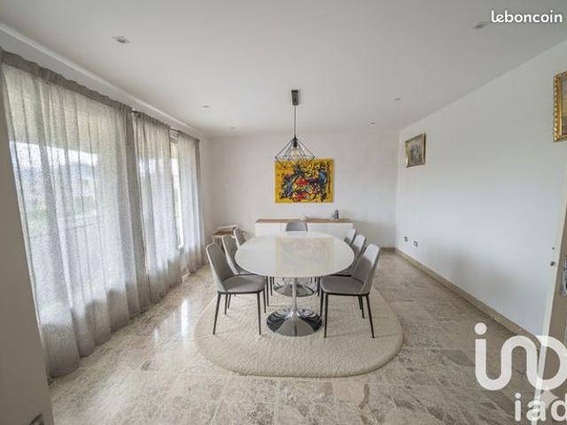 Maison vente à Beaumont-sur-sarthe, Sarthe