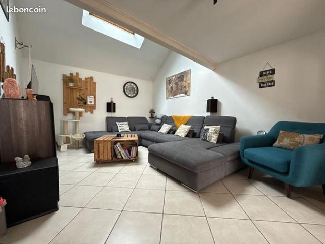 Maison vente à Dijon, Athée