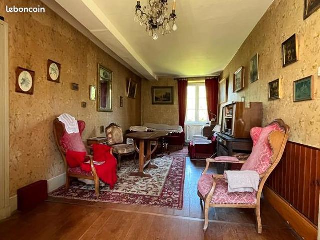 Maison vente à Confolens, Nouvelle-Aquitaine