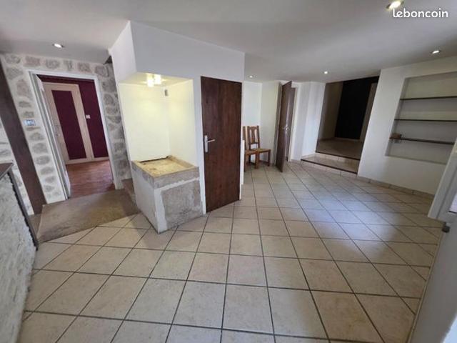 Maison vente à Vitry-le-François, Hauteville