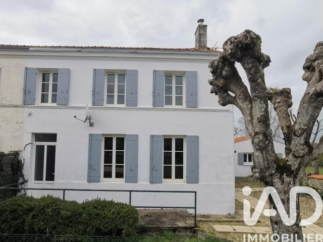 Maison vente à Saintes, Les Gonds