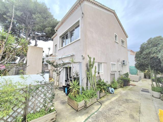 Maison vente à Arrondissement de Toulon, Hyères