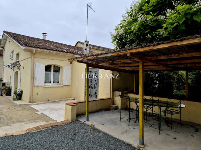 Maison vente à Saint-Antoine-sur-l'Isle, Gironde