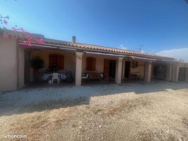 Maison vente à Arrondissement de Toulon, La Crau
