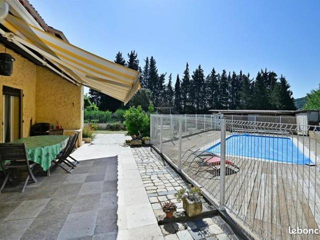 Maison vente à Nîmes, Comps