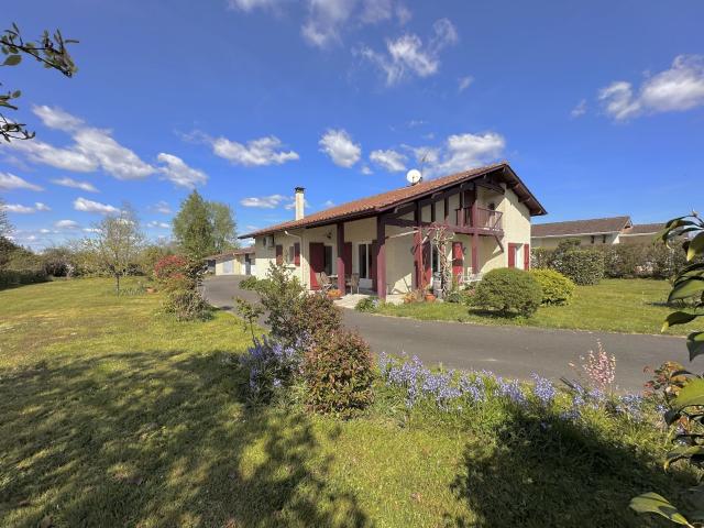 Maison vente à Mont-de-Marsan, Mont-de-marsan