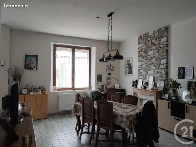 Maison vente à Péronne, Albert