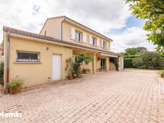 Maison vente à La Ribeyre, Coudes