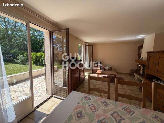 Maison vente à Fontainebleau, Île-de-France