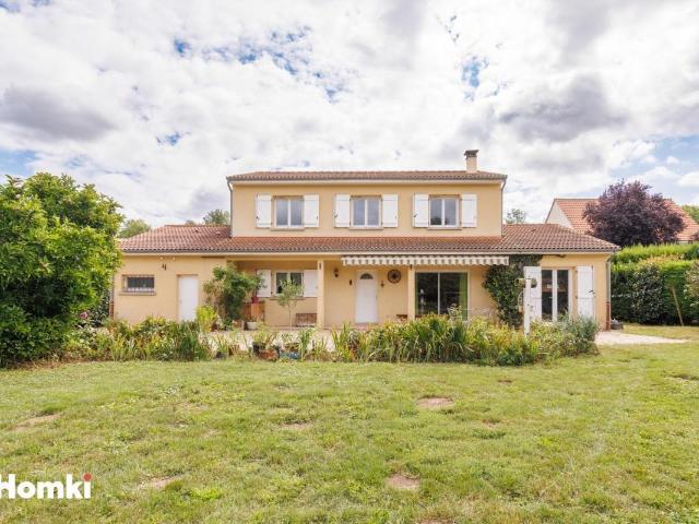 Maison vente à La Ribeyre, Coudes