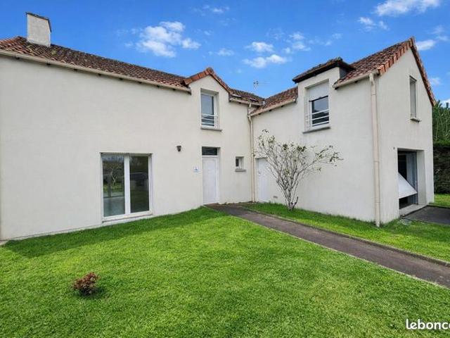 Maison vente à Montmorillon, Valdivienne