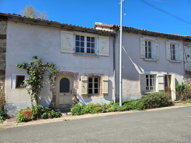 Maison vente à Confolens, Brillac