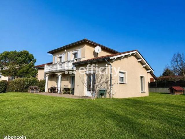 Maison vente à Roanne, Lay