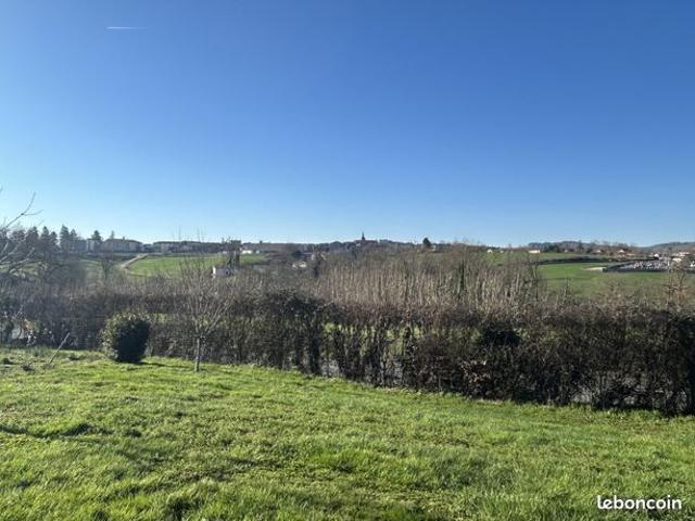 Maison vente à Roanne, Lay