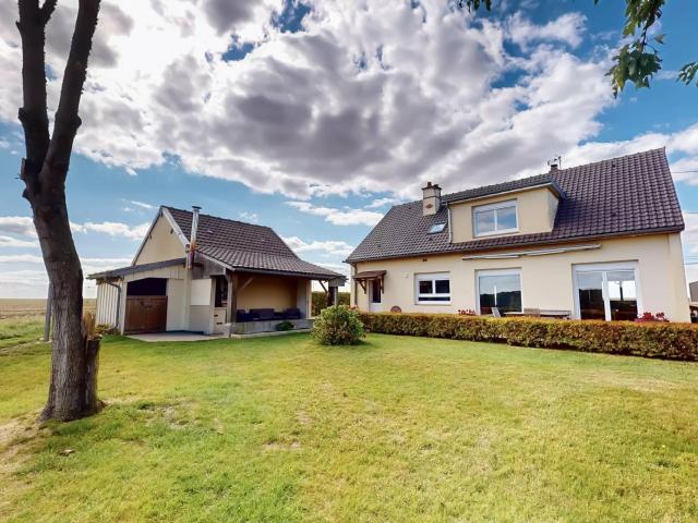 Maison vente à Dreux, Favières