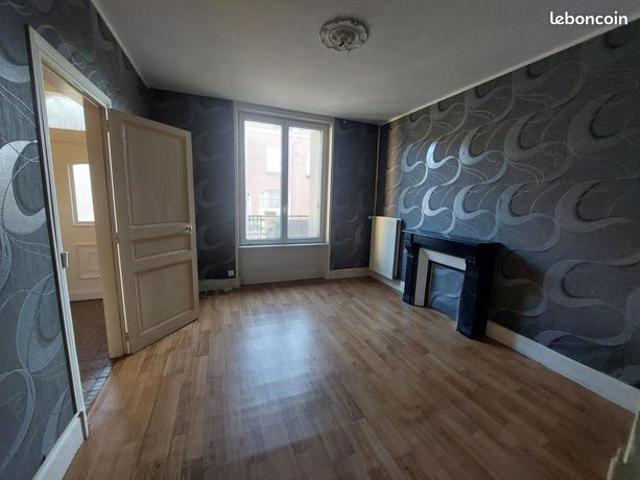 Maison vente à Vouziers, Attigny