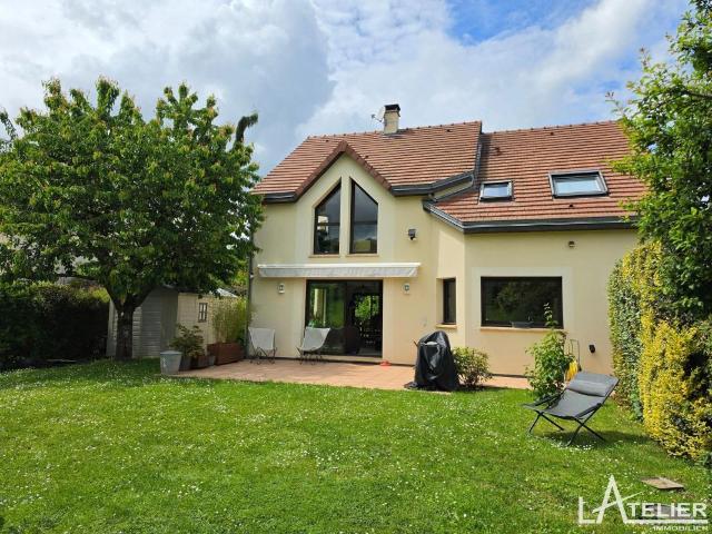 Maison vente à Saint-Germain-en-Laye, Crespières