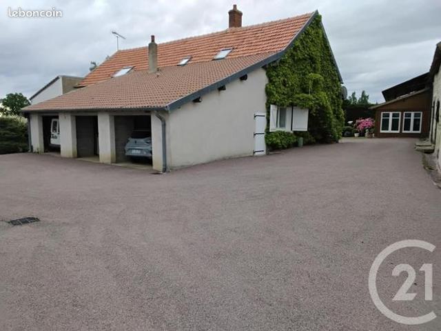 Maison vente à Montluçon, Verneix