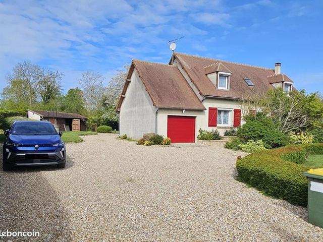 Maison vente à Mantes-la-Jolie, Houdan
