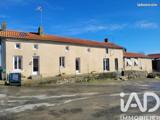 Maison vente à Fontenay-le-Comte, Réaumur