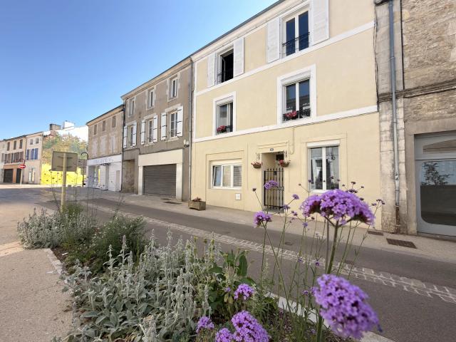 Maison vente à Sauzé-Vaussais, Sauzé-entre-Bois