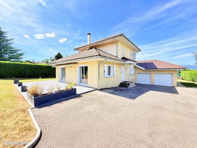 Maison vente à Saint-Julien-en-Genevois, Valleiry