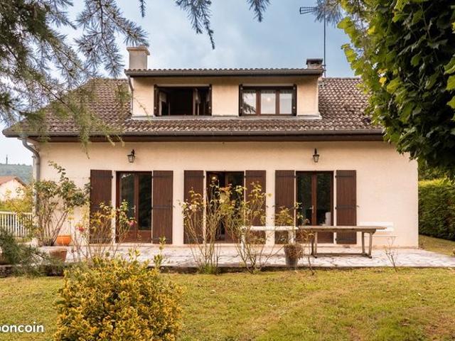 Maison vente à Mâcon, La Roche-vineuse