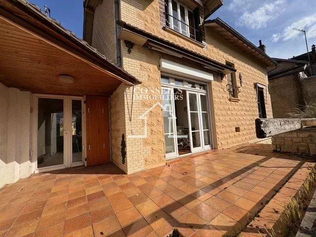 Maison vente à Sens, Villeneuve-sur-yonne