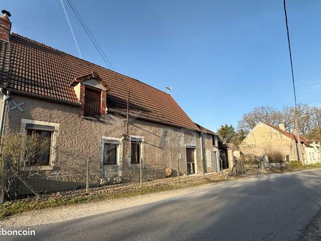 Maison vente à La Celle-sur-Loire, Nièvre