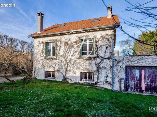 Maison vente à Nanterre, Rueil-malmaison