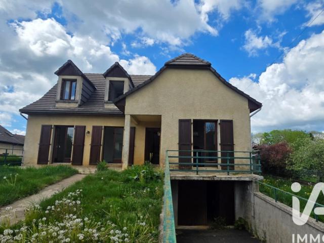 Maison vente à Mauriac, Cantal