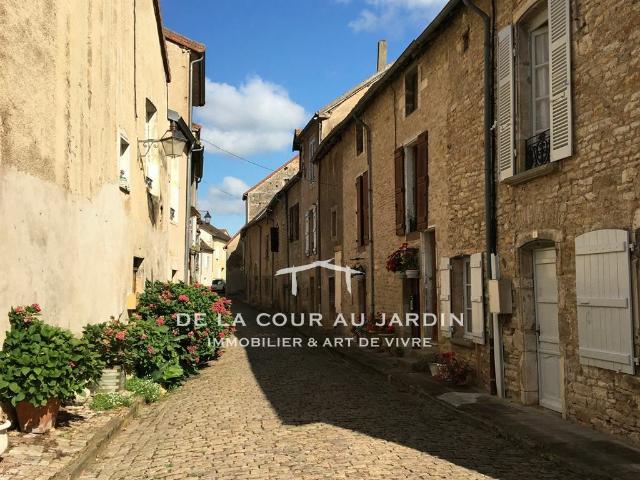 Maison vente à Chalon-sur-Saône, Saint-gengoux-le-national
