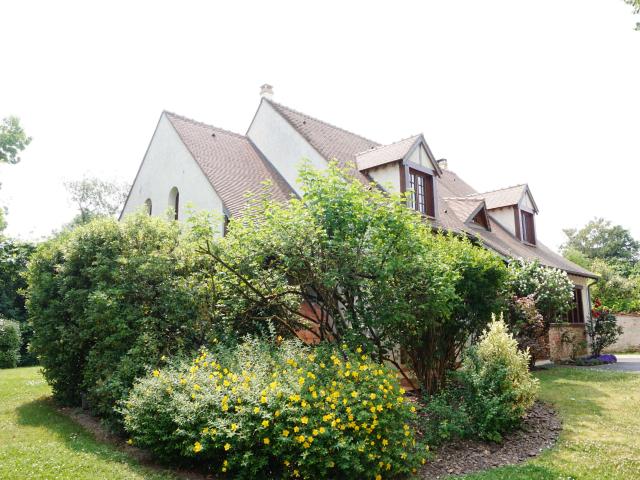 Maison vente à Créteil, Mandres-les-roses