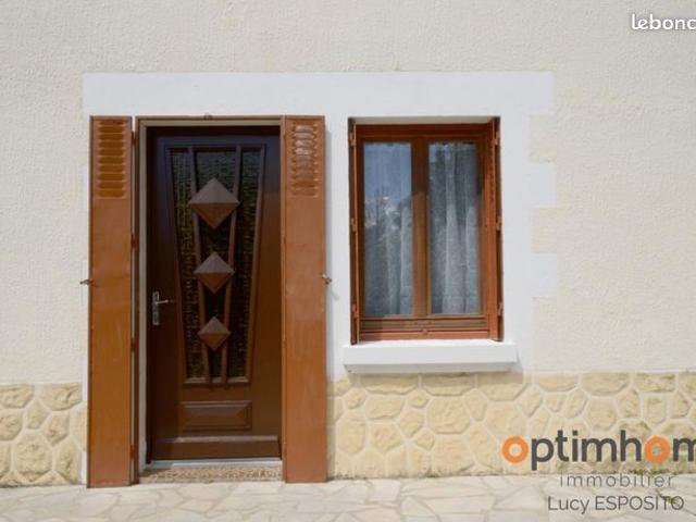 Maison vente à Confolens, Alloue