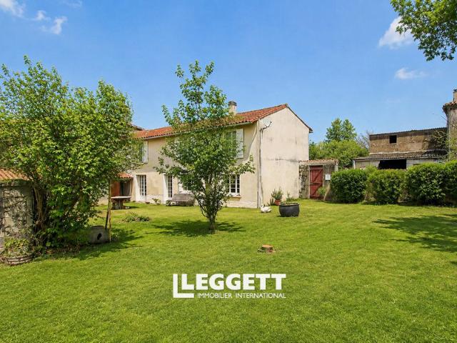 Maison vente à Saint-Jean-d'Angély, Villiers-couture