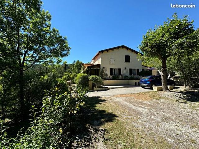 Maison vente à Castellane, Lambruisse