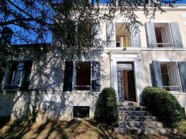 Maison vente à Nontron, Javerlhac-et-la-chapelle-saint-robert