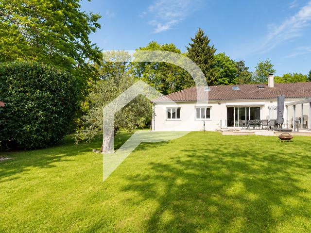 Maison vente à Versailles, La Celle-saint-cloud