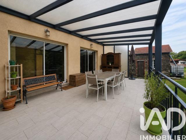 Maison vente à Charleville-Mézières, Gespunsart