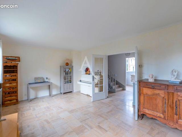Maison vente à Nanterre, Rueil-malmaison