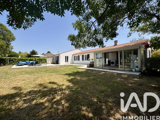 Maison vente à Saintes, Semussac