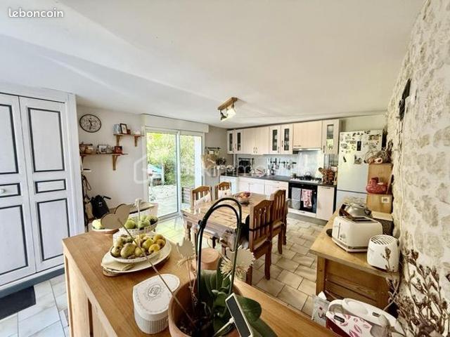 Maison vente à Saintes, Nieul-lès-saintes