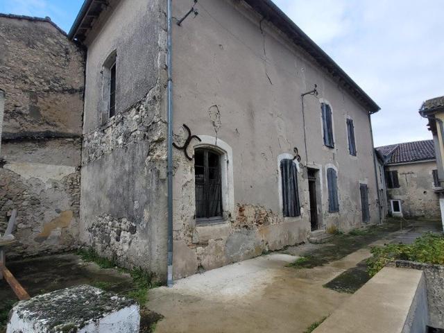 Maison vente à Nérac, Sos