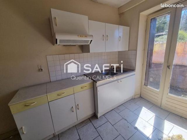 Maison vente à Villefranche-de-Rouergue, Firmi