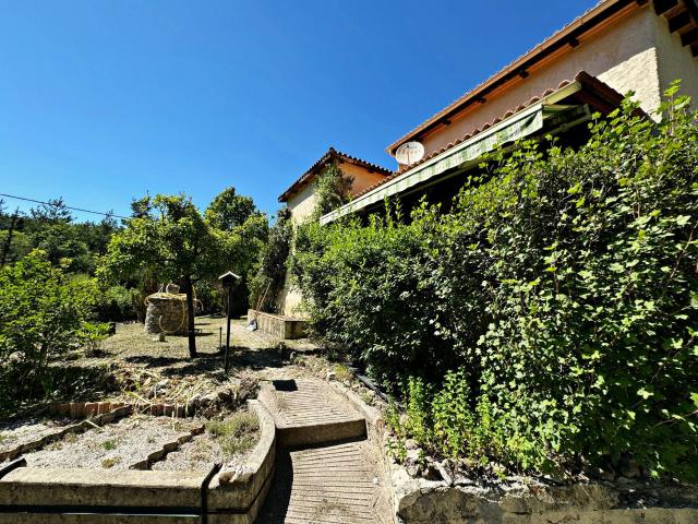 Maison vente à Castellane, Lambruisse