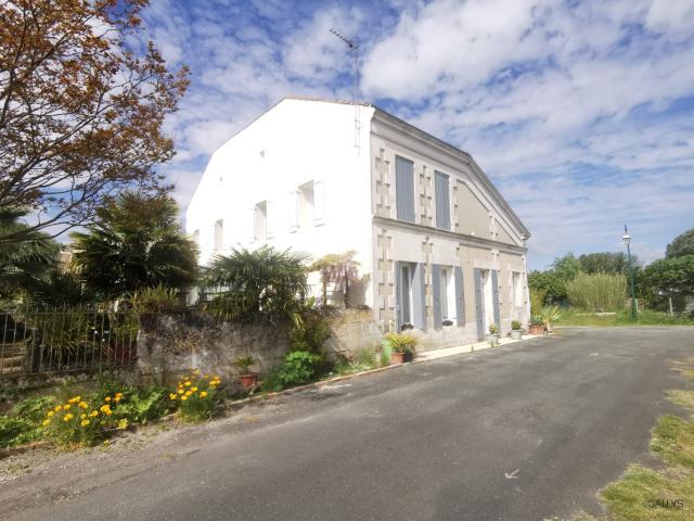 Maison vente à Saintes, Chenac-saint-seurin-d'uzet