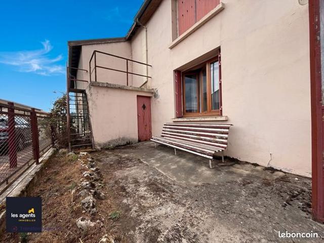 Maison vente à Toul, Gye