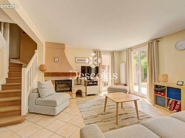 Maison vente à Saint-Germain-en-Laye, Saint-germain-en-laye